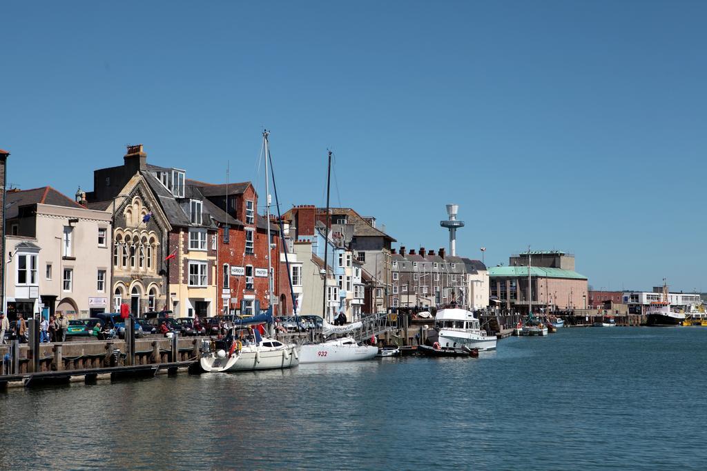 Beachcomber Guesthouse Weymouth Exterior photo